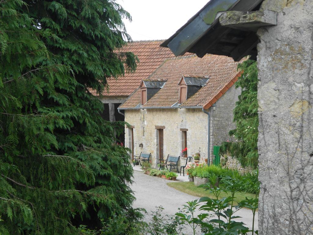Ferme Manoir La Fiere Bed and Breakfast Sainte-Mère-Église Exterior foto