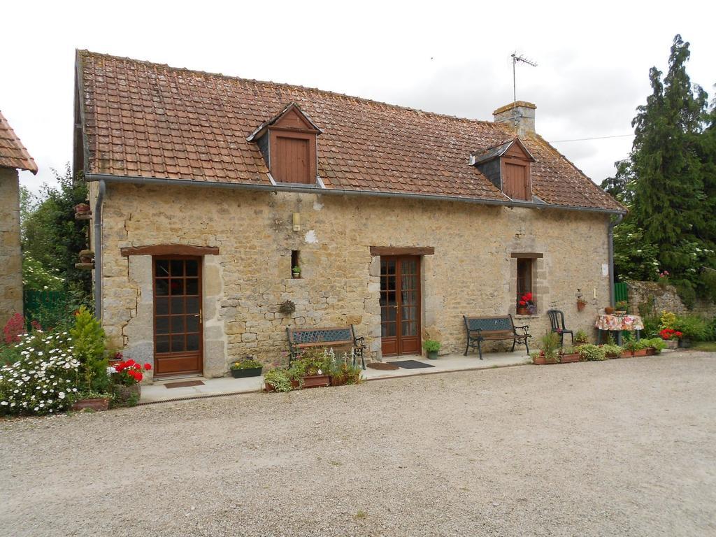 Ferme Manoir La Fiere Bed and Breakfast Sainte-Mère-Église Exterior foto